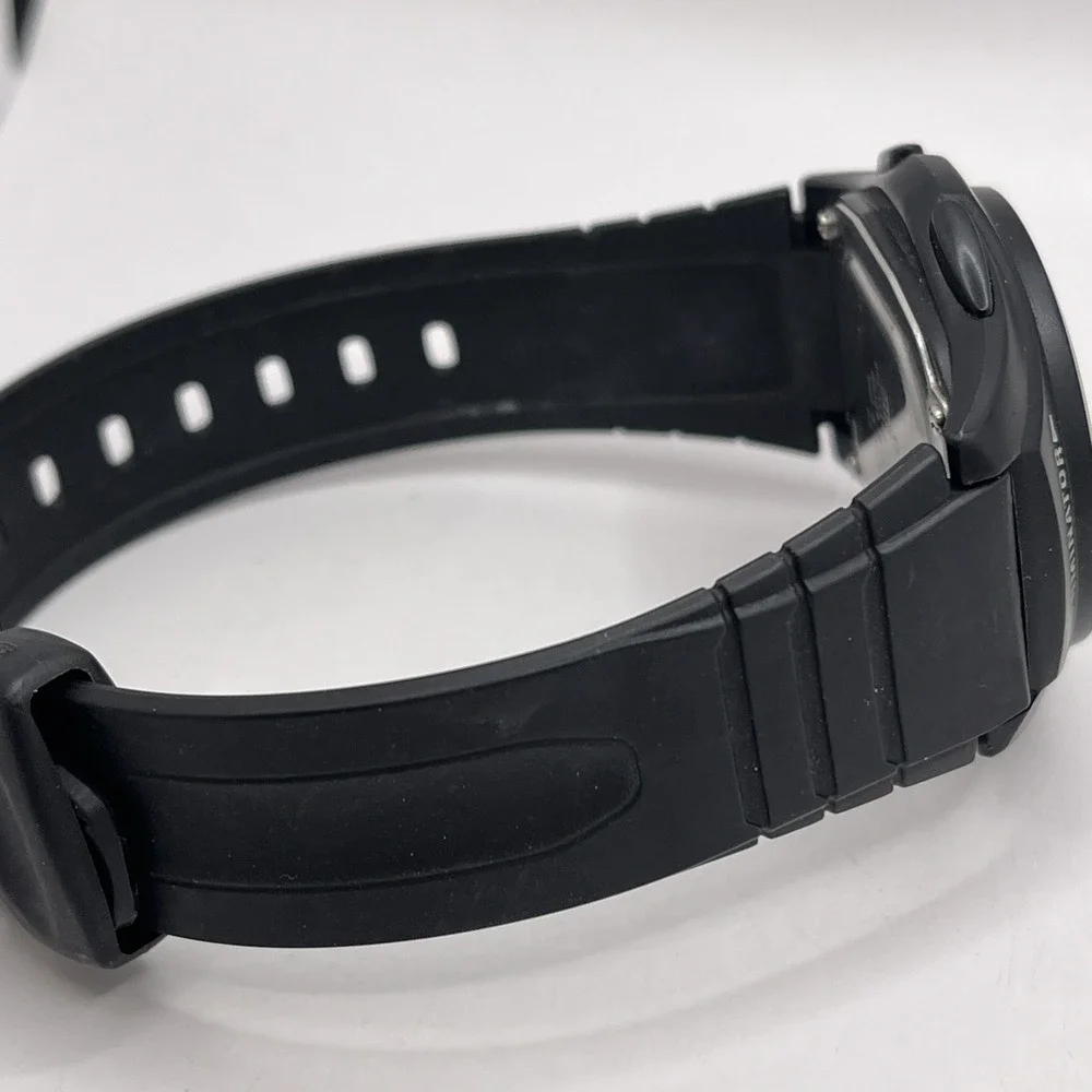 Casio F-200 Men's Black Resin Band Day‎ Date Indicator Watch 41MM- New Battery